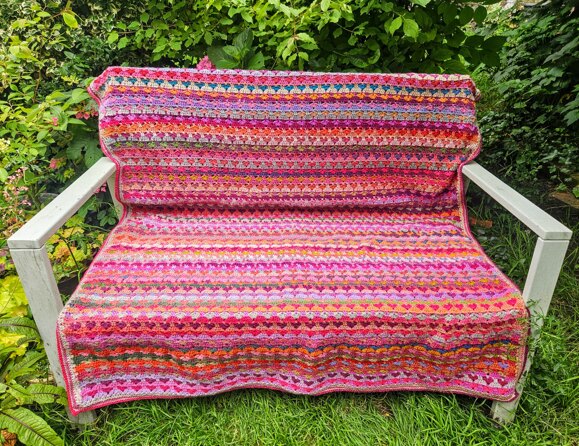 30 Hearts Blanket