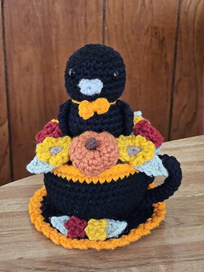 Everlasting Autumn Garden Teacup