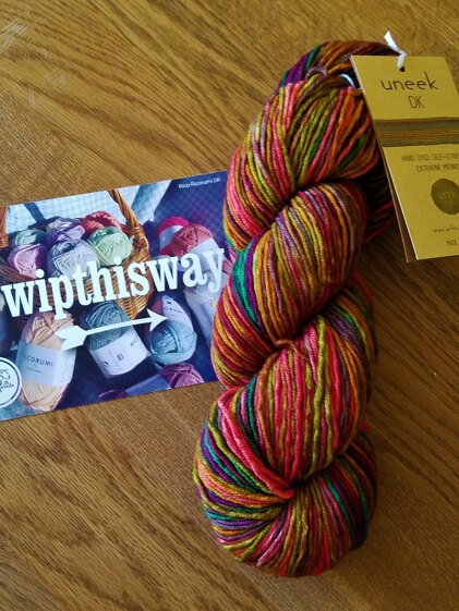 Autumnal Showoff Chevron Cowl
