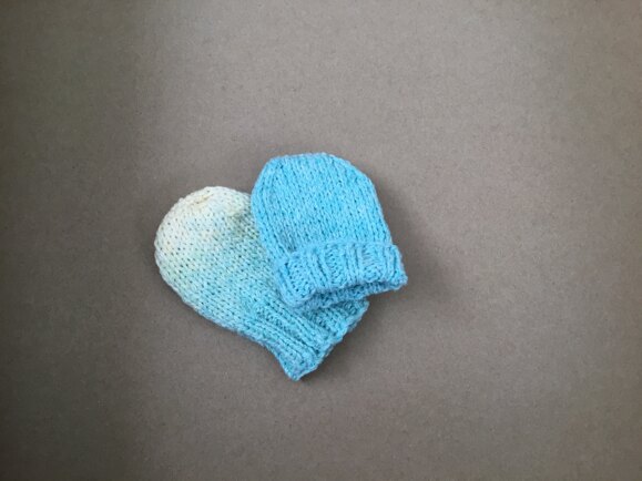 Baby mittens