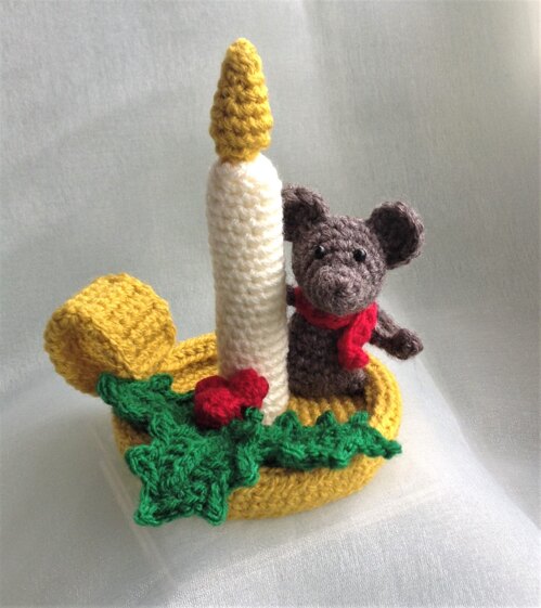 Mouse on a candlestick