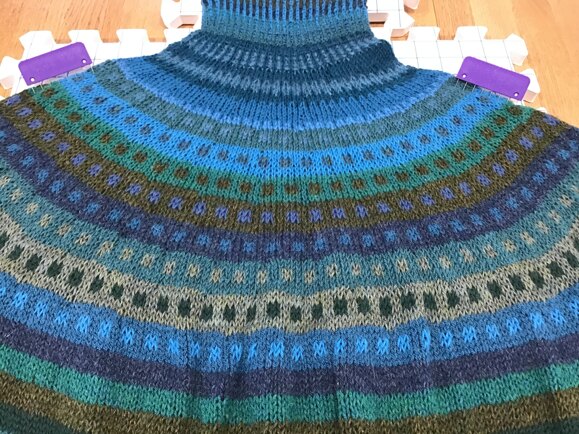Women’s colour-banded top-down sweater