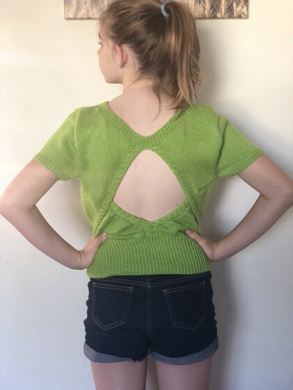 Chloe's Cool Cropped Top
