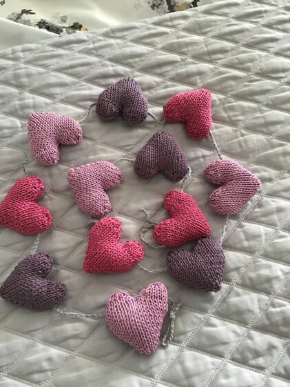 Knitted Hearts Garland