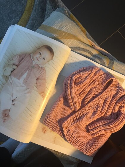 Baby cardi