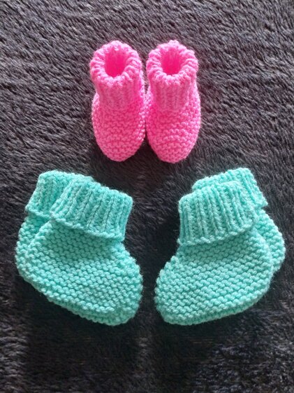 Easy baby booties