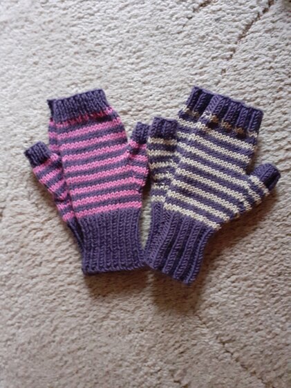 Fingerless Mitts