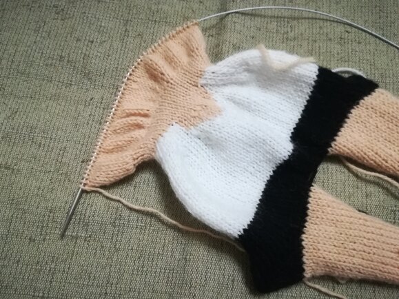Knitting Pattern – "King of Pop"