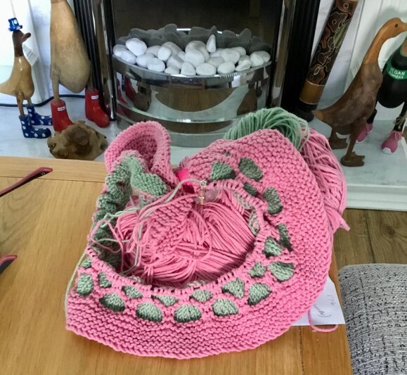 Honeycomb crib blanket
