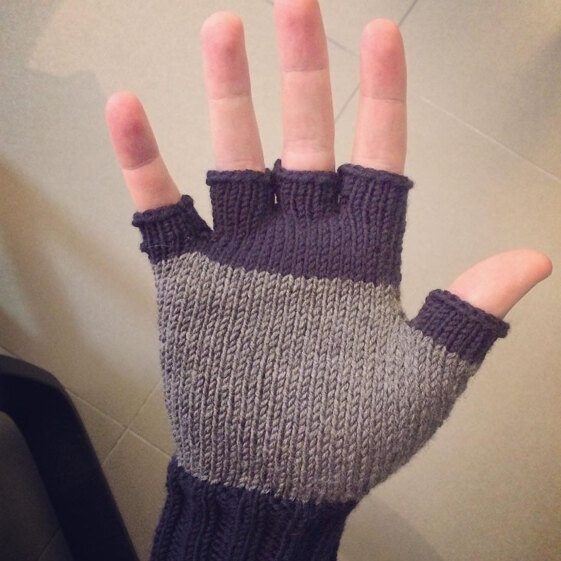 Mitts for Aviel
