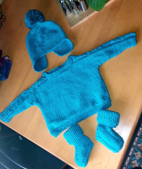 Cross knit pully,  bootees & pompom flap hat 3months