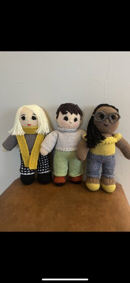 Hannah and her housemates