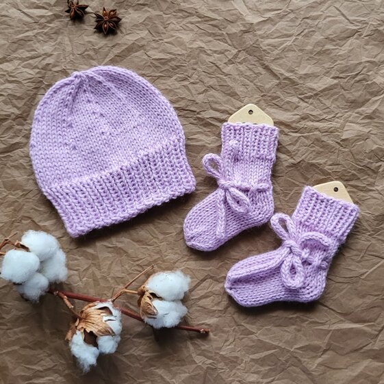 Baby Hat and Socks Set