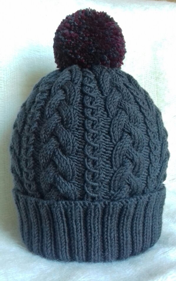 Cabled beanie