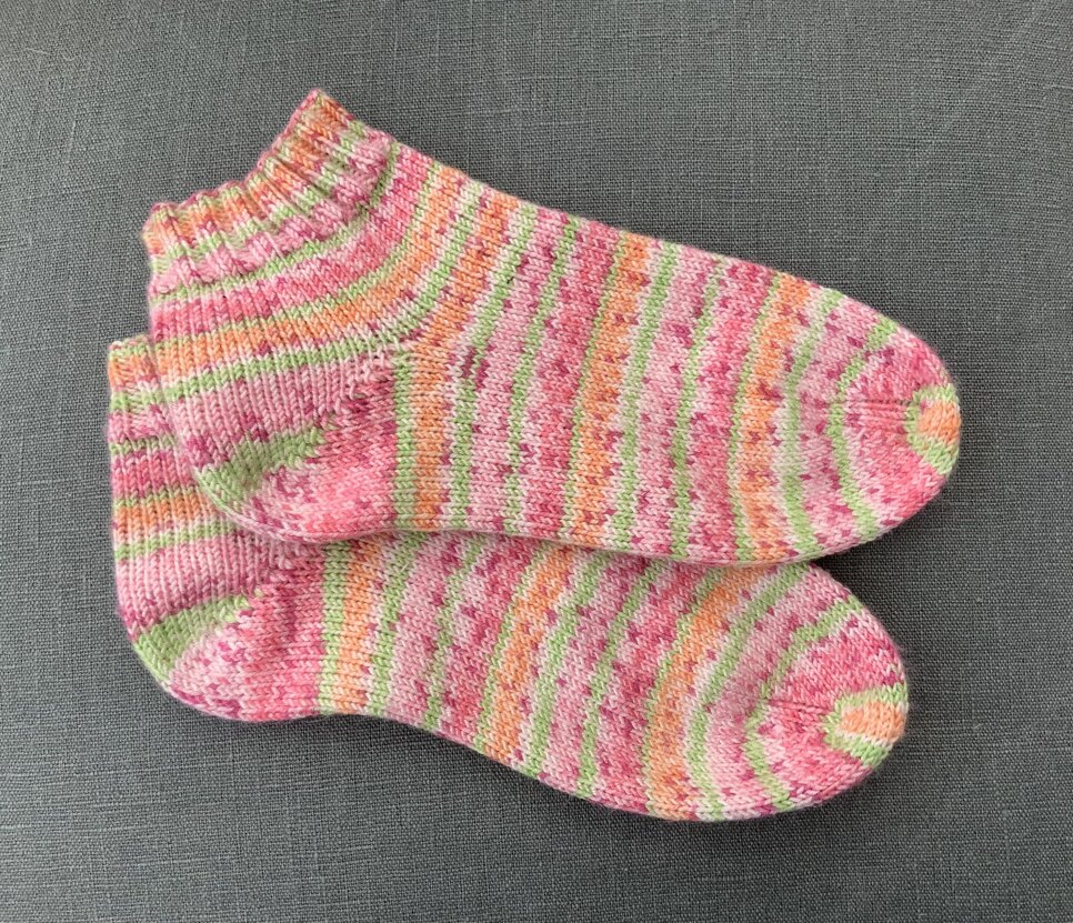 Shortie socks