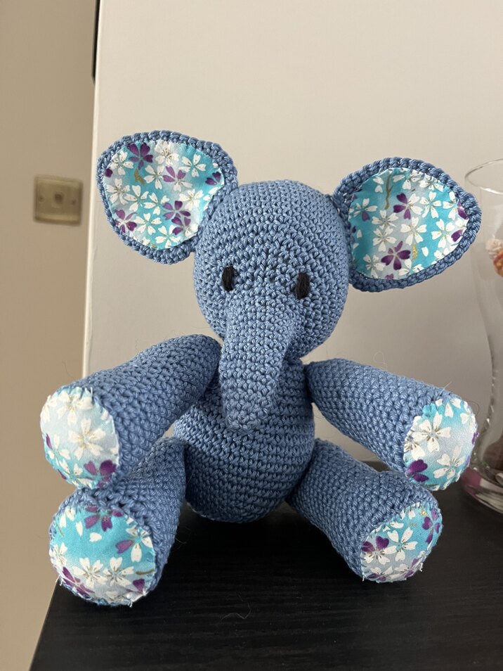 Crochet elephant