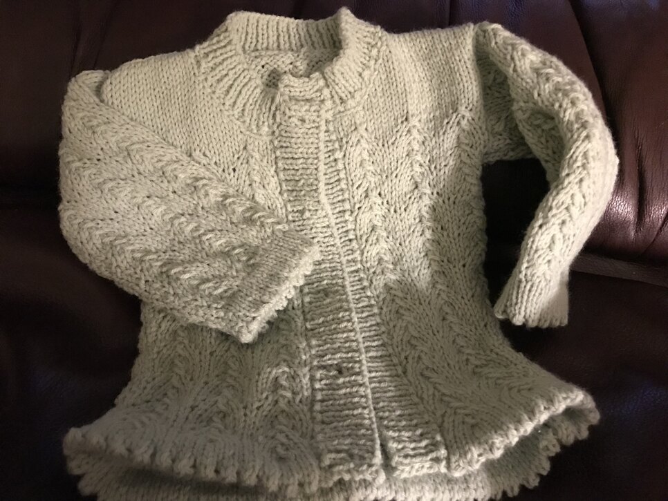 Lacy Cardigan in green