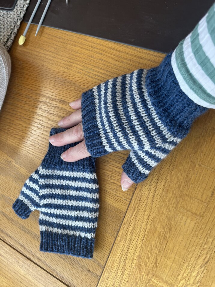 Fingerless Mittens
