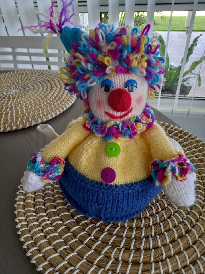 Clown tea cosy