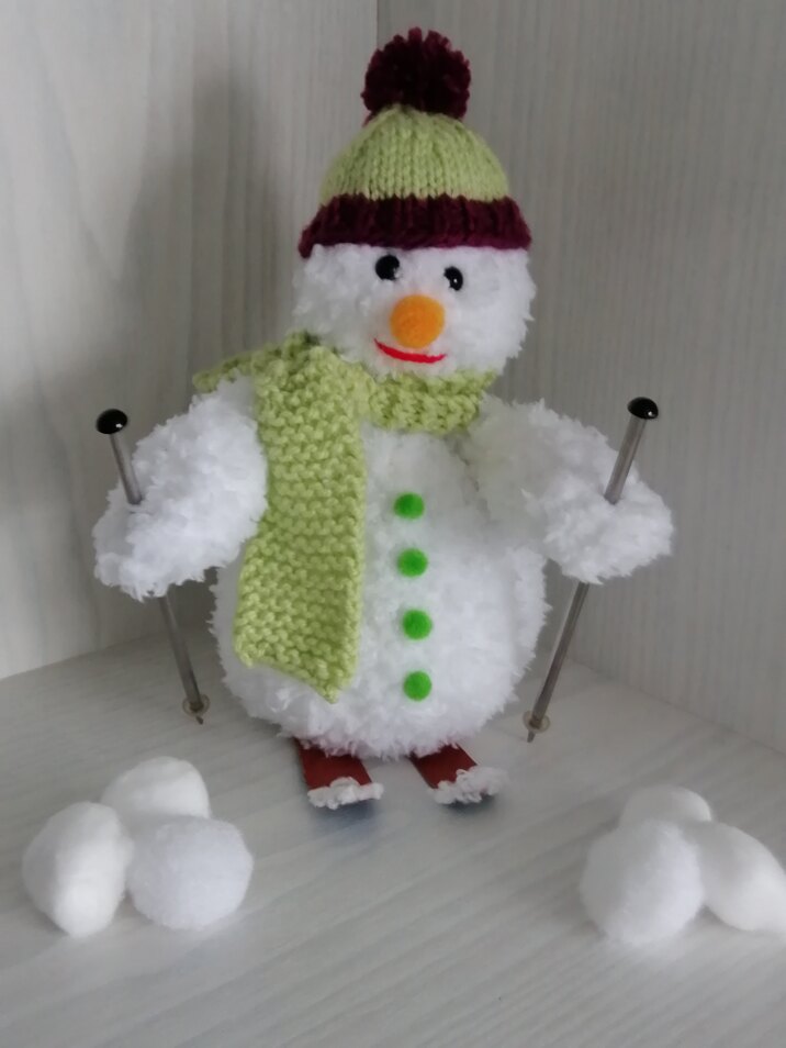Samuel Skiing Snowman