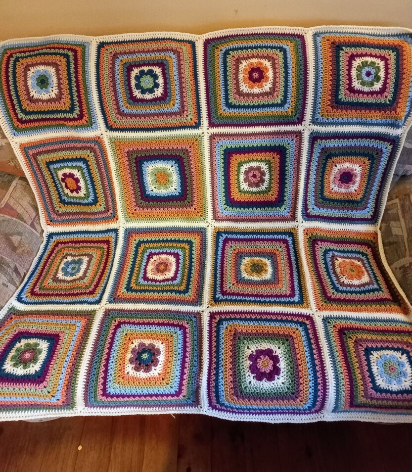 Flowerpress Blanket