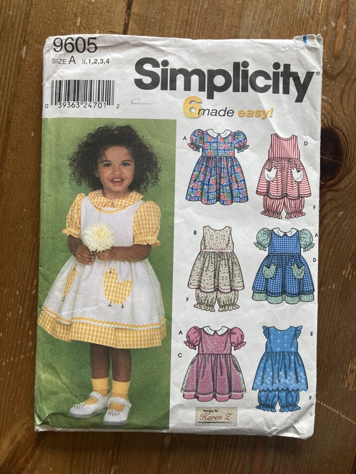 Girl's Dress