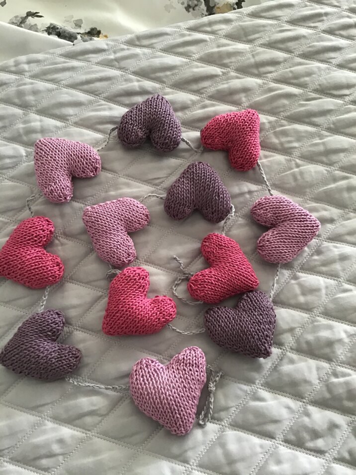 Knitted Hearts Garland