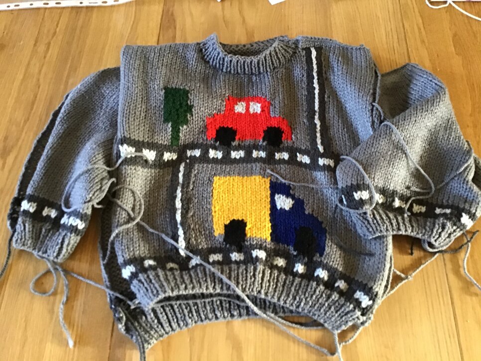 Truck sweater for Hazlo