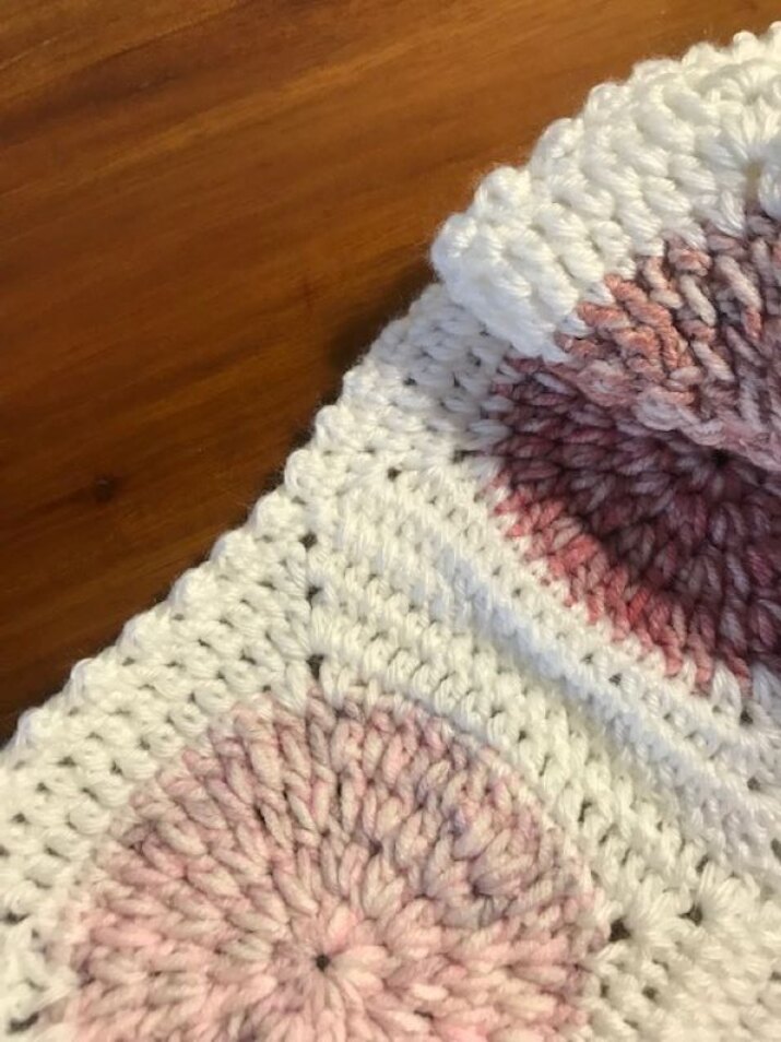 Ring a Rosie Cot Blanket