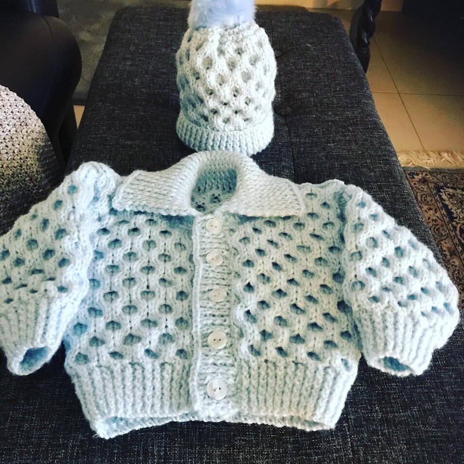Boys or girls cardigan & hat